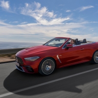 El nuevo Mercedes-AMG CLE 53 4MATIC+ Cabrio: la diversión al aire libre se une a las prestaciones